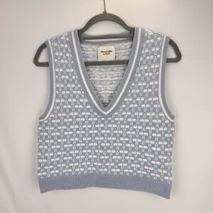 A&F Blue White Boxy V Neck Textured Knit Holiday Sweater Vest Houndstooth Sz L